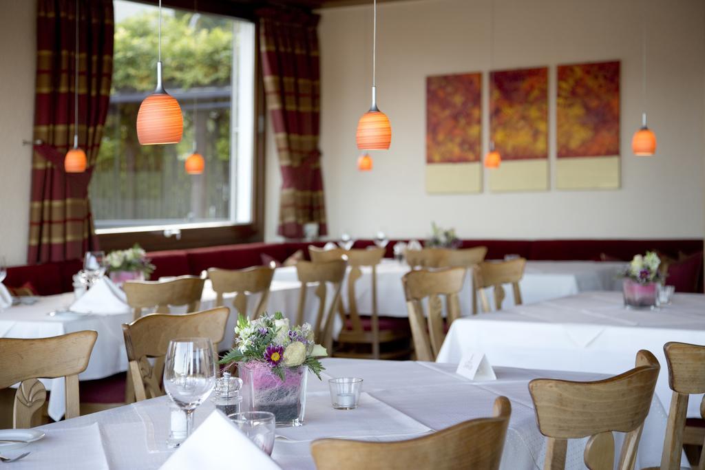 Restaurant-Hotel Maien 罗拉赫 外观 照片